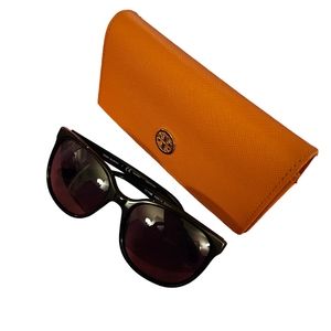 TORY BURCH Authentic TY7106 BLACK POLARIZED SUNGLASSES 57MM EUC WITH CASE